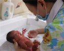 還敢給您的孩子玩手機嗎？3歲女童近視超500度！